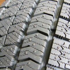 BSスタッドレスVRX2 185/70R14 イボ付き 2023年製 1本 ブリヂストンの画像