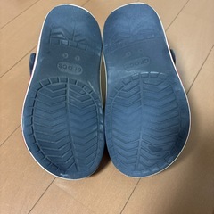 クロックス　ネイビー　22cmの画像
