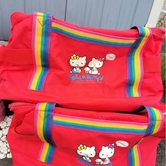 保冷バッグとお弁当箱の画像