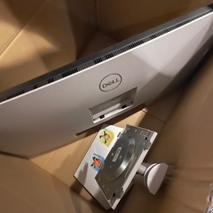 Dell S2722qcモニターの画像