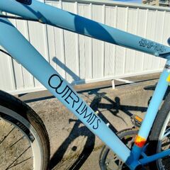 クロスバイク風シティサイクルです。新車で購入後2年半の画像