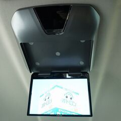 【自社ローン対応】トヨタ ヴェルファイア 　２．４Ｚ　車高調　後席モニター　両側電動スライドドアの画像