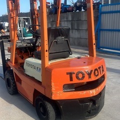 TOYOTA フォークリフトの画像