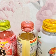 飲料水　飲み物　5点まとめ　チョコラBB スパークリング　4本　ごっくん馬路村　1本の画像