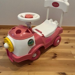 TOYZONE 足けり乗用玩具 ピンク 車型の画像