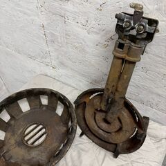 鋳物コンロ LPガス 厨房 厨房機器 店舗 店舗用品 五徳 業務用 ガスコンロ 調理器具 飲食店 ② A0687の画像