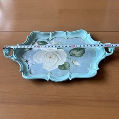 花柄お盆二枚セット　木製の画像