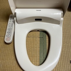 Toshiba 東芝温水洗浄便座 SCS-T160 の画像