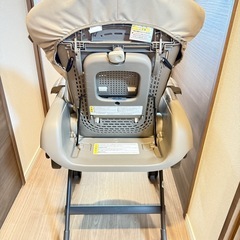 combiバウンサーキャスター付きの画像