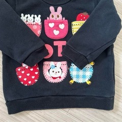 【良品】ミキハウスhotbiscuitsトレーナーブラック黒キッズ園服の画像