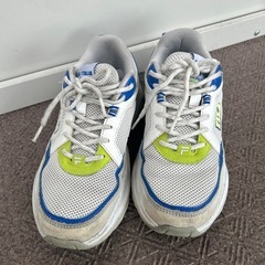 FILA スニーカー 24.0の画像