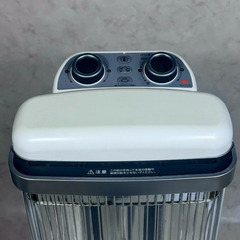 A8087【お買い得商品‼】アラジン Aladdin 2021年製 電気ストーブ ストーブ 電気ヒーター ヒーター AEH-2G10AJの画像