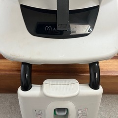 AILEBEBEチャイルドシートの画像