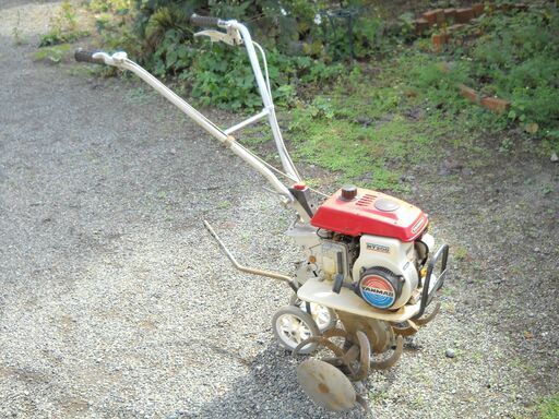 家庭菜園用管理機ヤンマーMT200引き取り限定