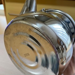 新品同様やかんの画像