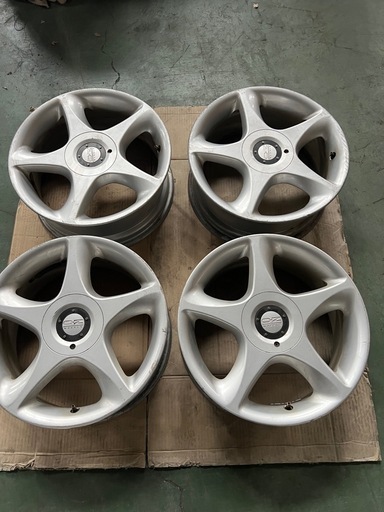 OZ レーシング エクスクルーシブ