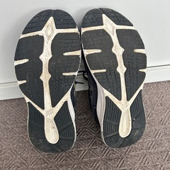 ニューバランス スニーカー 23cmの画像