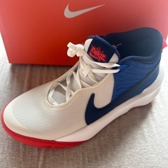 NIKE スニーカー　24cm 未使用品の画像