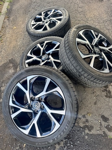 TOYOTA c-hr 純正18インチホイール+BRIDGESTONE VRX2