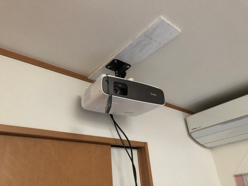 BenQ HT3550i 4K プロジェクター