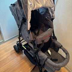 ２人乗りベビーカーの画像