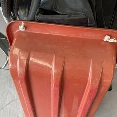 ジャンボそり 92cm 赤 ひも付き 大型ボブスレー ビッグサイズ 除雪そり 荷物運び ソリ 大型 札幌市手稲区の画像