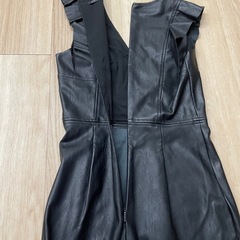 アルマーニエクスチェンジ　フェイクレザーワンピースの画像