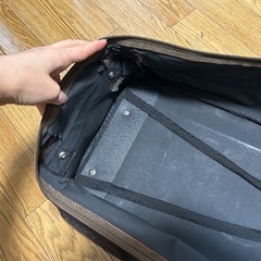 布製スーツケースの画像