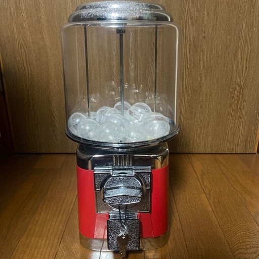 ガチャマシーン　卓上型　100円玉仕様