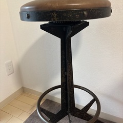 オシャレな椅子の画像