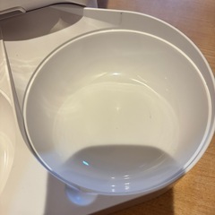 ドギーマン なかよく食べる自動給餌食器 ツインの画像