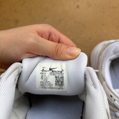 NIKEスニーカー25センチの画像
