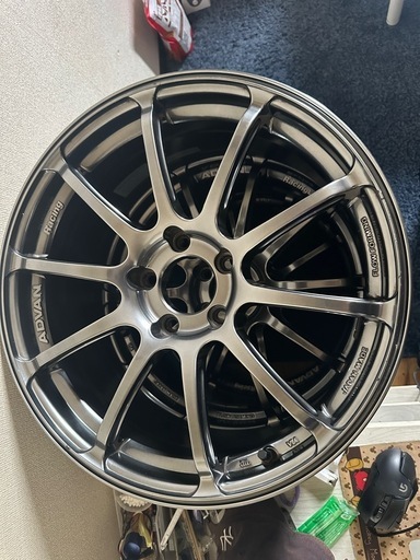 ヨコハマ　18インホイール