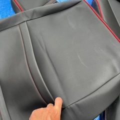 ハイエース　シートカバー
の画像