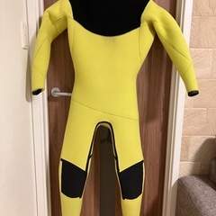 ウェットスーツ　セミドライの画像