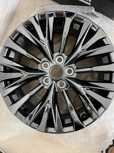 40ヴェルファイア/40アルファード　純正アルミ