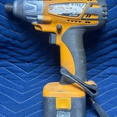 松下電工 インパクトドライバーEZT608 12Vの画像