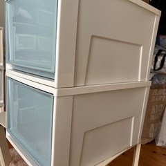 収納引き出しの画像