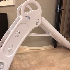 滑り台の画像