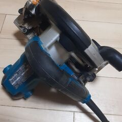 丸ノコ　電動工具　マキタの画像