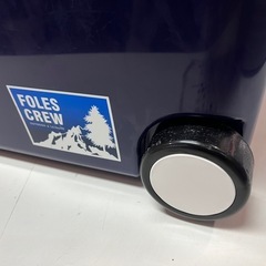 ほぼ未使用！ FOLES CREW 46L クーラーボックス 2Lペットボトルを立てて収納可能！ #45 ハンドル•車輪付き ①の画像
