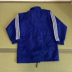 150サイズ　adidas  薄手　ベンチコート　日本代表の画像