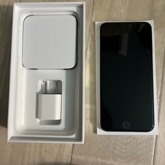 iPhone SE ホワイトの画像
