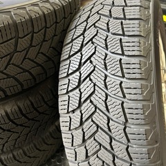 2021年製　195/65R15 プリウス  PCD100 　スタッドレス　ミシュラン　税込み　4本セットですの画像