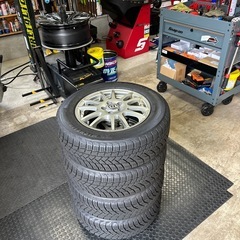 2021年製　195/65R15 プリウス  PCD100 　スタッドレス　ミシュラン　税込み　4本セットですの画像