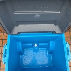 IGLOO イグルー 58Lクーラーボックスの画像