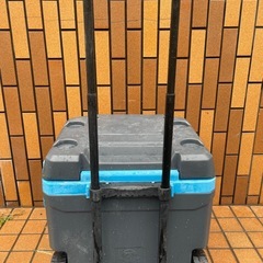 IGLOO イグルー 58Lクーラーボックスの画像