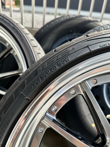 ハイエースホイール BARONELV-12