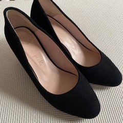 アバハウス　パンプス　ブラック　35サイズの画像