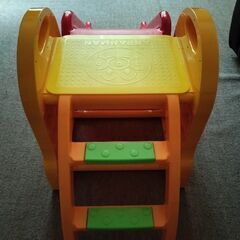 アンパンマン滑り台の画像